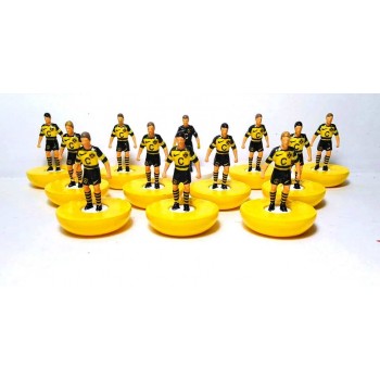 Subbuteo Andrew Table Soccer Borussia Dortmund 1996-1997 Champions League Winners on classic Hasbro bases